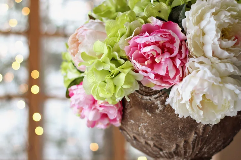 Comment choisir la bonne urne mariage valise