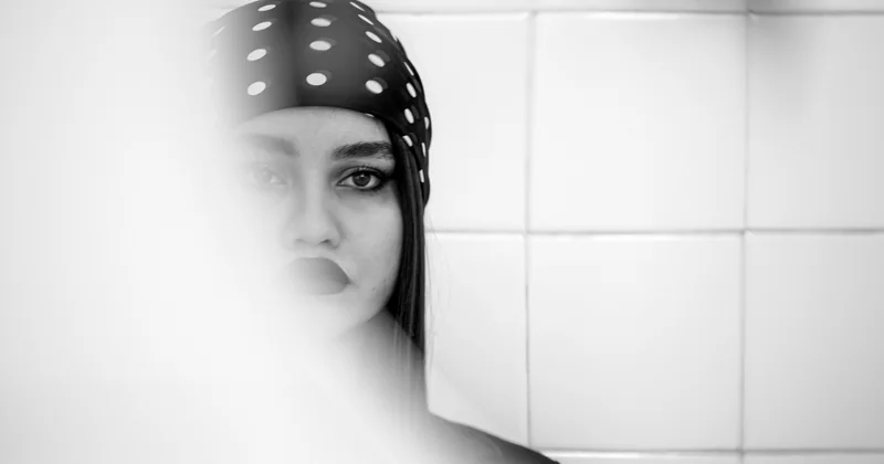 Pourquoi ces vers apparaissent-ils dans vos toilettes ?